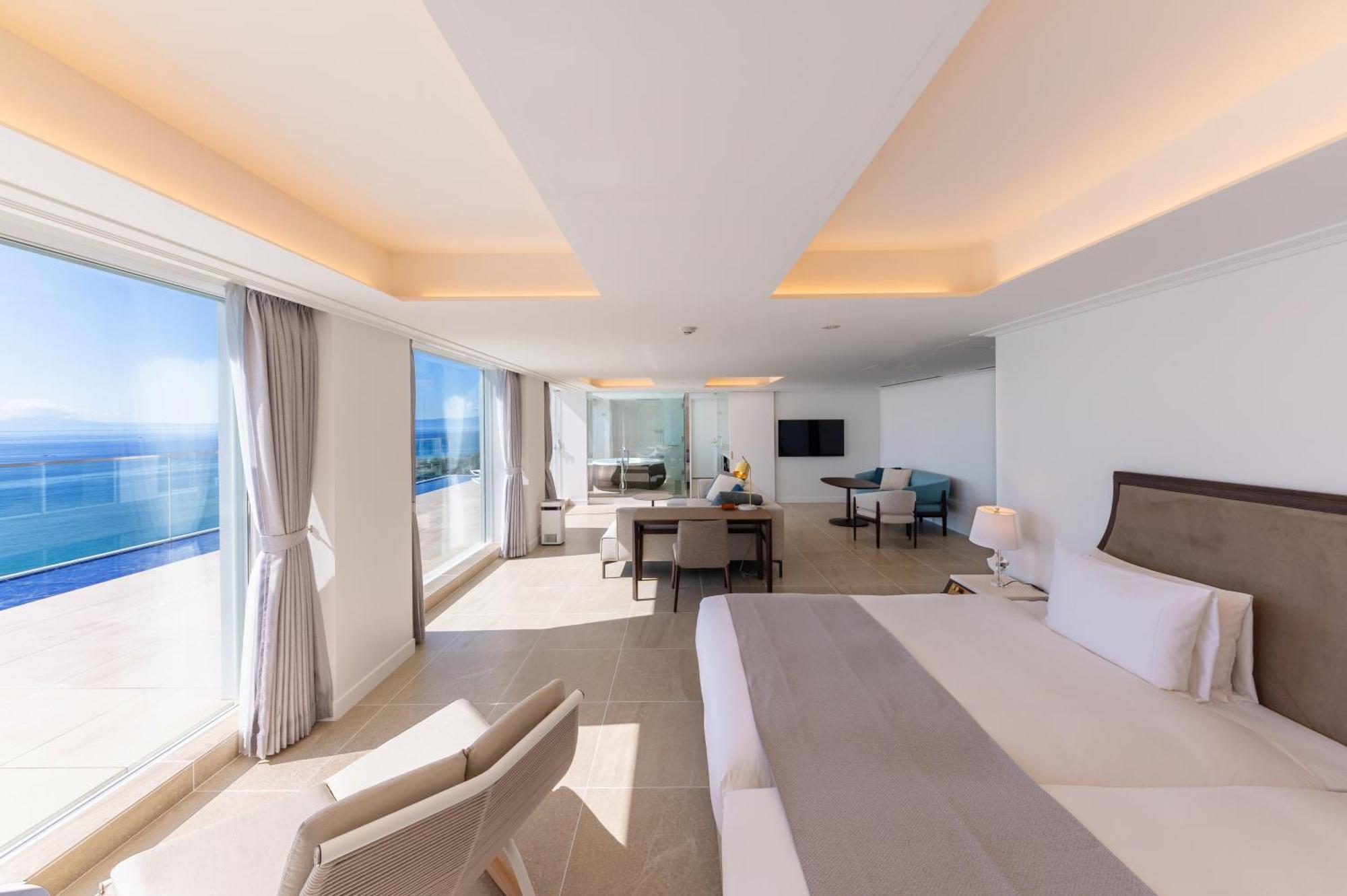Hayama Hotel Otowa No Mori Yokosuka Zewnętrze zdjęcie
