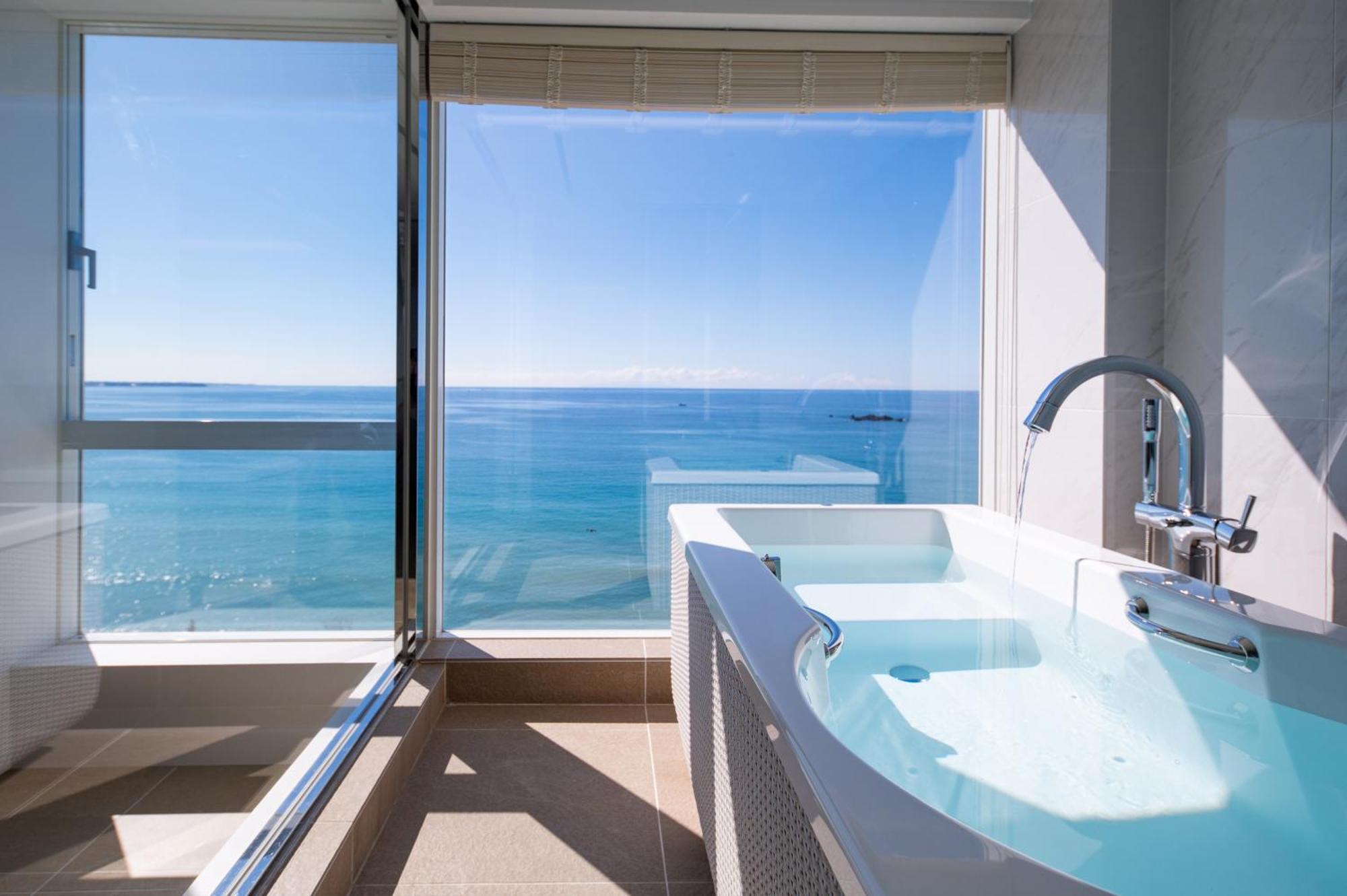 Hayama Hotel Otowa No Mori Yokosuka Zewnętrze zdjęcie